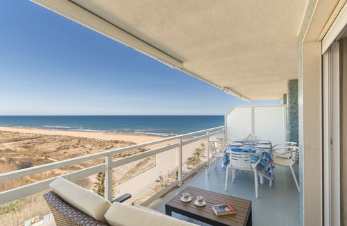 Playa de Gandia Apartment | Fabulous beach condo for a great vacation. Amazing Sea Views! - Only families