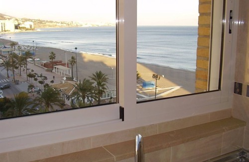 Torreblanca Apartment | Fabulous beachfront location - Los Boliches, Fuengirola