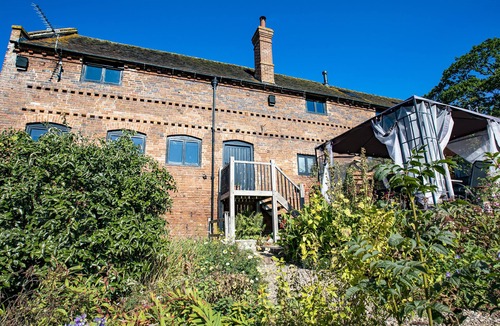 Upper Sapey House | Fabulous Listed Barn with the Best Valley View