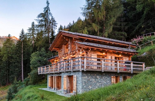 Riddes Ski Chalet | Fabulous Luxury Spa Chalet w. Jacuzzi Sauna