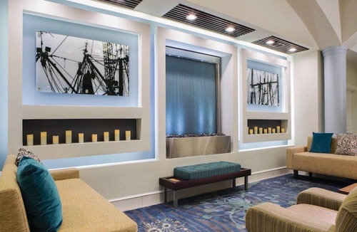 Palm Beach Shores Hotel | Fabulous Marriott Ocean Pointe Studio