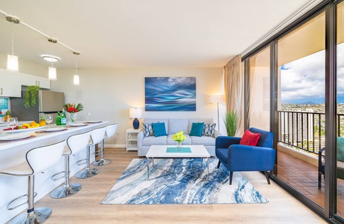 Waikiki Condo | Fabulous Ocean & Diamond Head View with Free Parking!