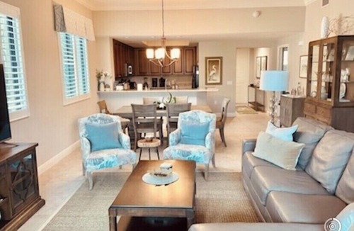 East Naples Condo | Fabulous Pool Views from your Oversized Lanai