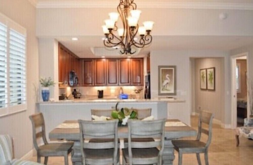 East Naples Condo | Fabulous Pool Views from your Oversized Lanai