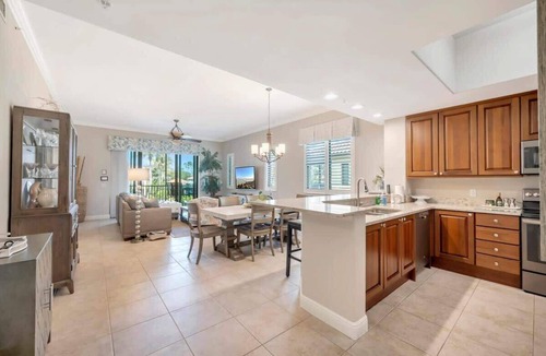 East Naples Condo | Fabulous Resort - Pool Views from Oversized Lanai