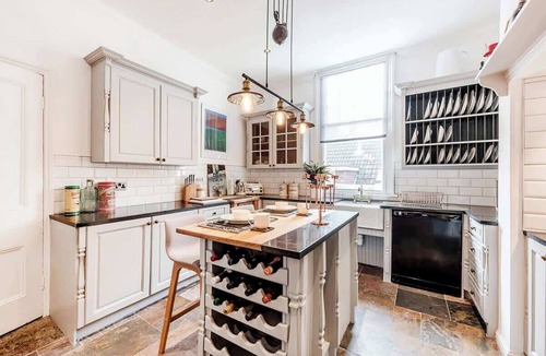 Olton Apartment | Fabulous Solihull Luxury Designer Apartment 3BR