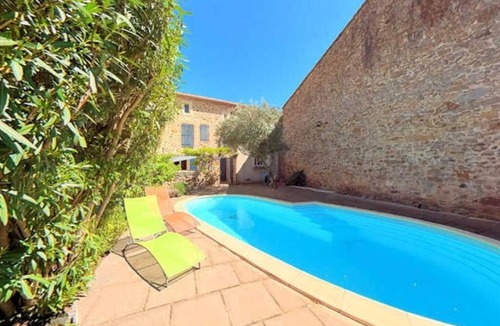 Gabian House | Fabulous Townhouse with Pool,near Pezenas
