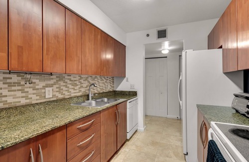 Brickell Condo | Fabulous Two Bedrooms Brickell+ Free Parking