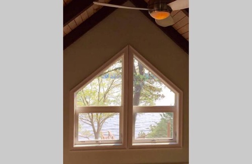 Yarmouth Port Cottage | ⭐️FABULOUS-WATERFRONT⭐️3bdrm 2bth. Kayaks & Firepit⭐️