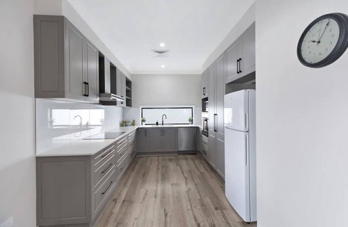 Wyongah House | Fabulous Waterfront House With Direct Lake Access