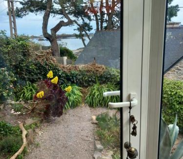 Ploubazlanec Villa | Face à la mer Plein sud