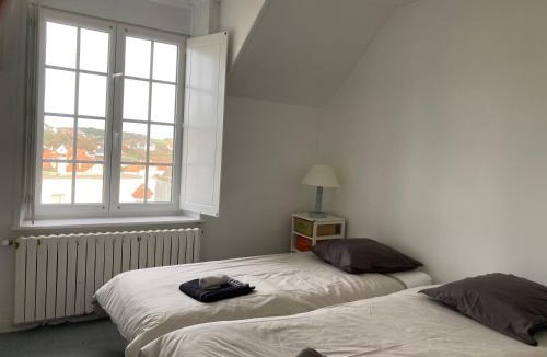 Ambleteuse Villa | FACE A LA MER , L ARTISTE