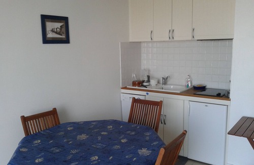 Normandy Landing Beaches Apartment | FACE AND DIRECT SEA ACCESS, F2 + GARDEN - 4 people