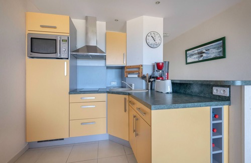 Saint-Brevin-les-Pins Apartment | Facing the sea, apartment for 4 in Saint Br&eacute;vin