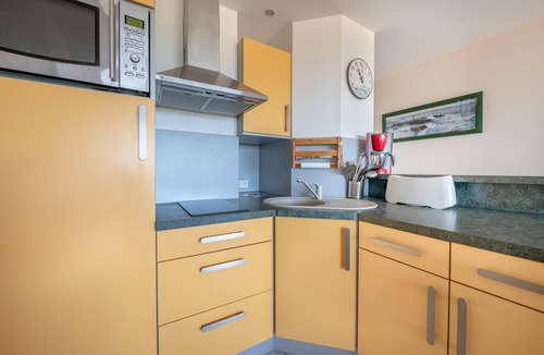 Saint-Brevin-les-Pins Apartment | Facing the sea, apartment for 4 in Saint Br&eacute;vin