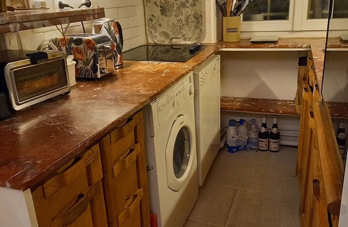 7th Arrondissement Apartment | Facing the Invalides dome