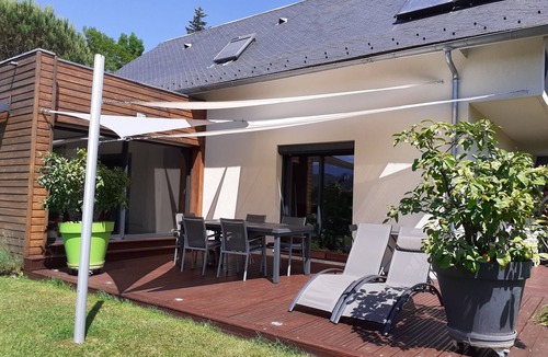 Antist House | FACING THE PYRENEES, MAGNIFICENT, VERY COMFORTABLE HOUSE IN WOODED GROUNDS