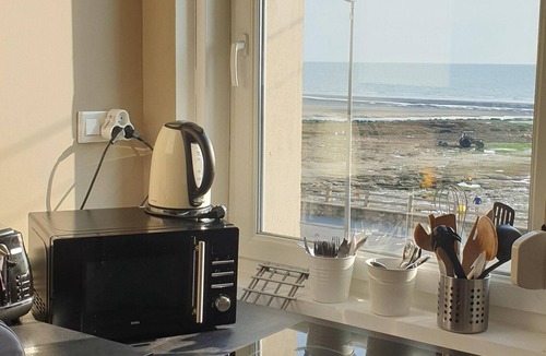 Ambleteuse Apartment | facing the sea, EXCEPTIONAL VIEW. Stand app version 4 or 7 p
