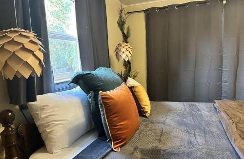 Western House | Faerie Hollow