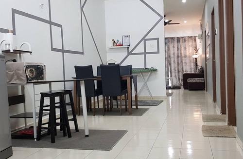 Tersusun Pundut House | Fahaz Lumut Homestay