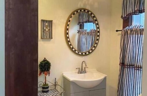 Fair Haven House | Fair Haven 5 bedrooms 4 bathroom