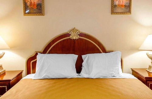 Chesterton Hotel | Fairbridge Inn Express Chesterton