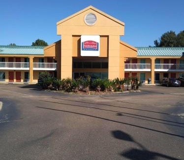 Natchez Hotel | FairBridge Inn Express Natchez
