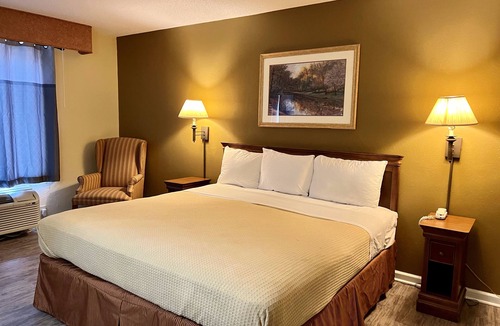 Mount Vernon Hotel | FairBridge Inn Express Mount Vernon