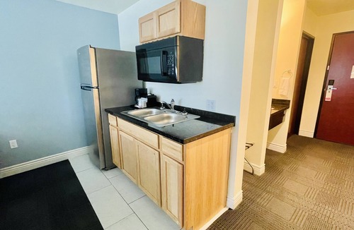 Cuero Hotel | FairBridge Inn & Suites Cuero