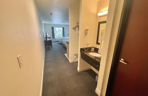 Cuero Hotel | FairBridge Inn & Suites Cuero