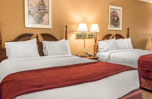 Stroudsburg Hotel | FairBridge Inn & Suites Poconos