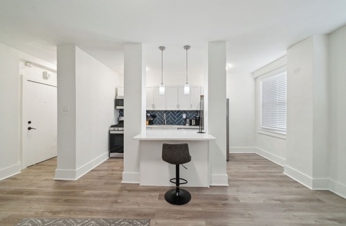 Spruce Hill Apartment | Fairfax Apartments 603 Spacious 1 Bed 1 Bth