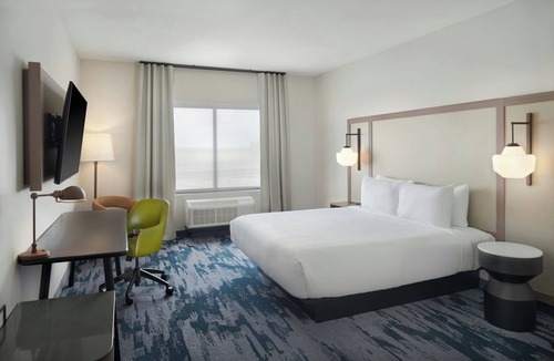 Platte County Hotel | Fairfield by Marriott Inn & Suites Columbus