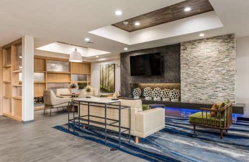 Greensboro Hotel | Fairfield by Marriott Inn & Suites Greensboro Coliseum Area