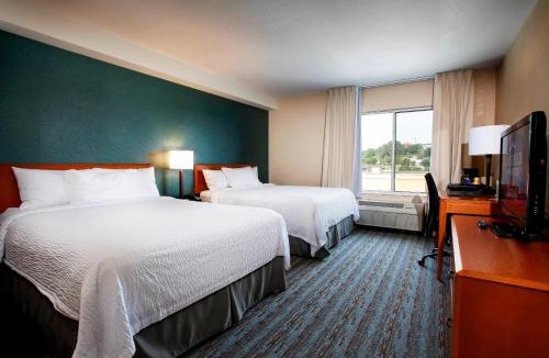 Sudbury Hotel | Fairfield by Marriott Inn & Suites Sudbury