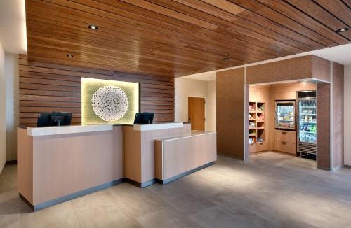 Laurel Hotel | Fairfield by Marriott Inn & Suites Laurel