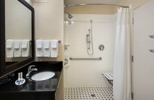 Verona Hotel | Fairfield by Marriott Inn & Suites Verona Turning Stone