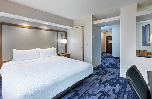 Brady Arts District Hotel | Fairfield by Marriott Inn & Suites Tulsa Downtown Arts District