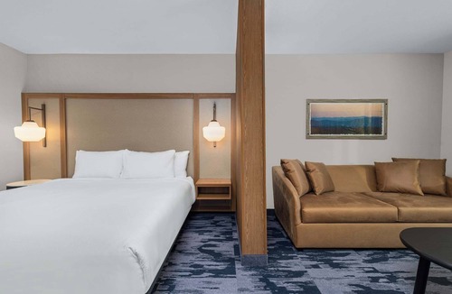 Dixon Hotel | Fairfield By Marriott Inn & Suites Dixon
