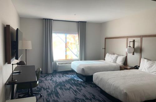 Winters Hotel | Fairfield by Marriott Inn & Suites Winters Davis