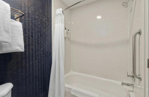 Hammond Hotel | Fairfield by Marriott Southeast Hammond, IN