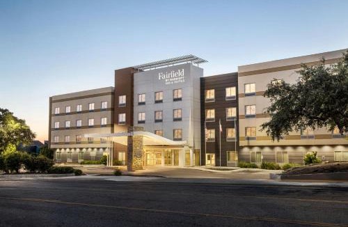 Medical Center District Hotel | Fairfield by Marriott Inn & Suites San Antonio Medical Center