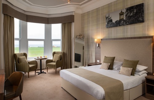 Ayr Hotel | Fairfield House - Ayr
