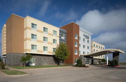 Yukon Hotel | Fairfield Inn and Suites Oklahoma City Yukon