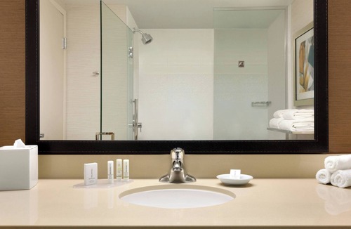 King of Prussia Hotel | Fairfield Inn by Marriott Philadelphia Valley Forge