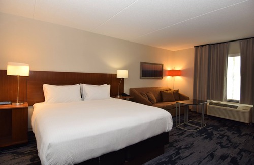 Binghamton Hotel | Fairfield Inn by Marriott Binghamton