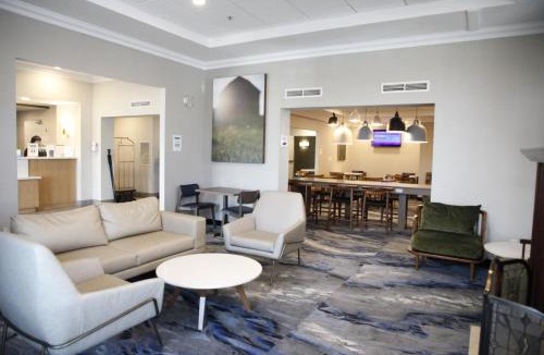 Clearview Hotel | Fairfield Inn by Marriott Toronto Oakville