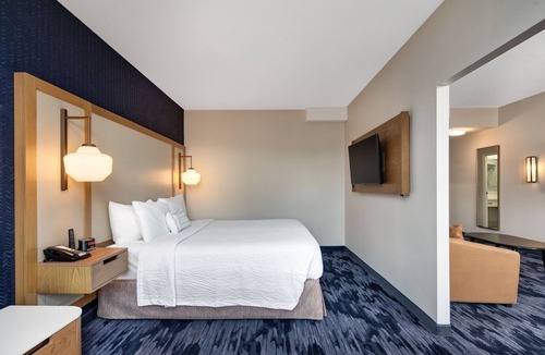 Clearview Hotel | Fairfield Inn by Marriott Toronto Oakville