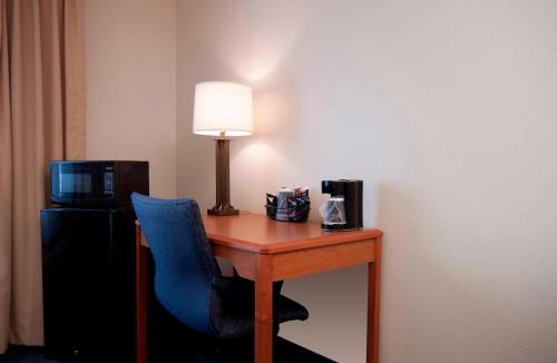 Joliet Hotel | Fairfield Inn by Marriott Joliet South