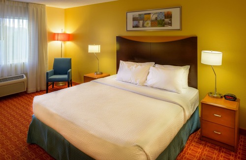 Joplin Hotel | Fairfield Inn by Marriott Joplin